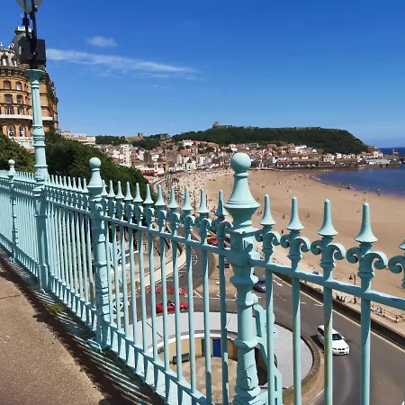 Scarborough, South Cliff Seaside Garden